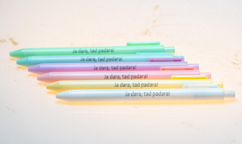 Motivējoša pildspalva ar uzrakstu “Ja dara, tad padara!”