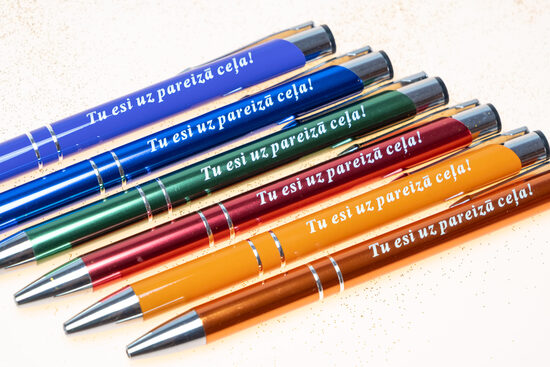 Motivējoša pildspalva “Tu esi uz pareizā ceļa!”