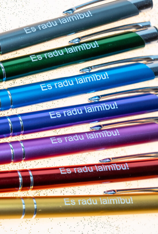 Motivējoša pildspalva “Es radu laimību!”